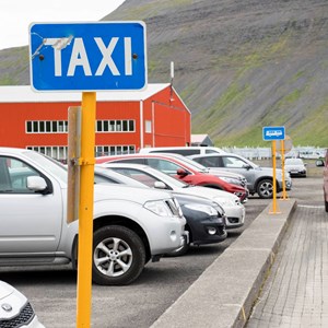 Taxi